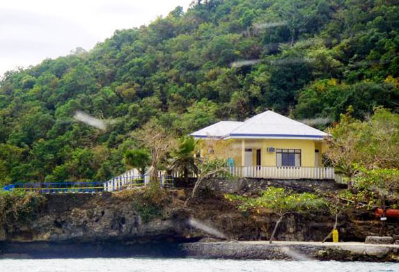 The-Big-Brother-House-In-Hundred-Islands-National-Park-2